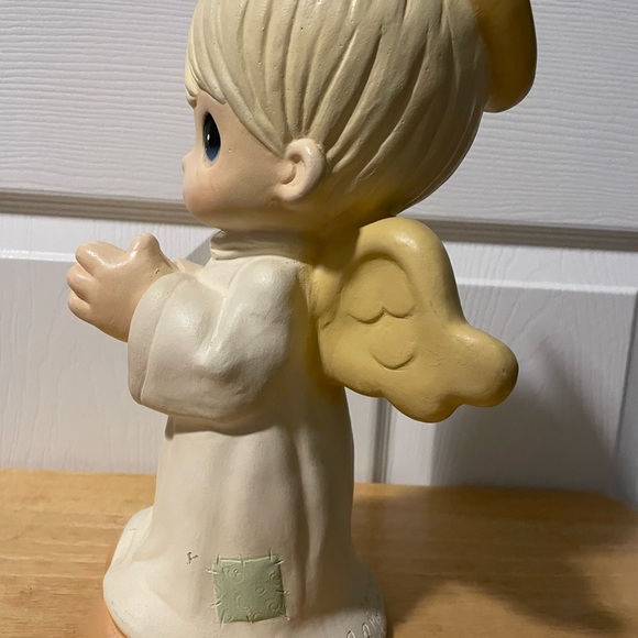 Precious Moments Boy Angel - Picture 3 of 6